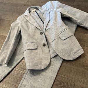 Summer Suit BOYS size 5